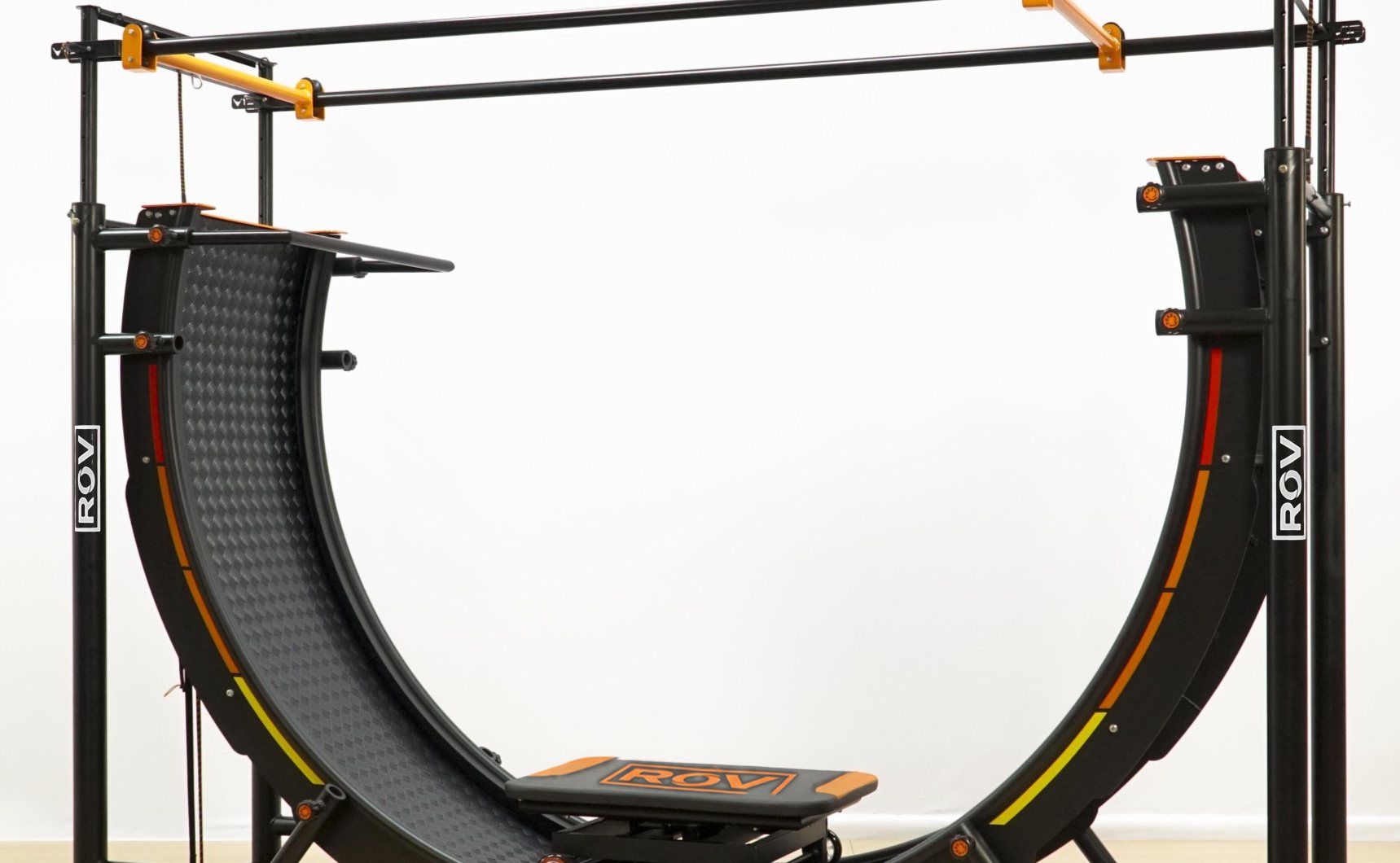 Kavisli pilates reformeri